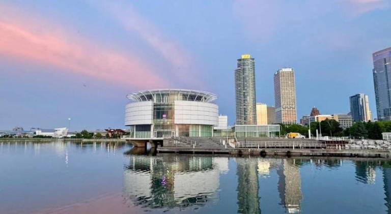 Wonderful vacation home | Pets are welcome in Milwaukee, WI