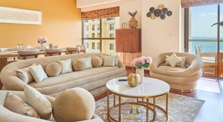 Beachfront 2BR, Sea & Ain Dubai View, JBR Walk Hosted by Desert City Stays in Abu Dhabi