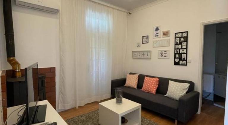Apartment with hot tub & terrace in Porto