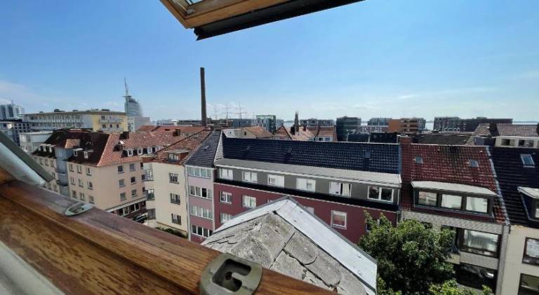 Holiday apartment with 3 rooms for 6 persons in Bremerhaven