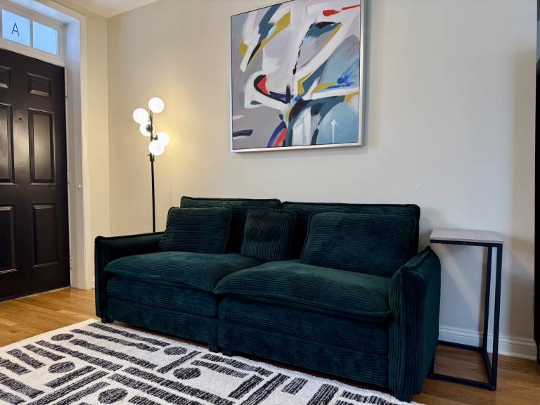 Apartment with patio & yard | Pets are welcome — photo 5