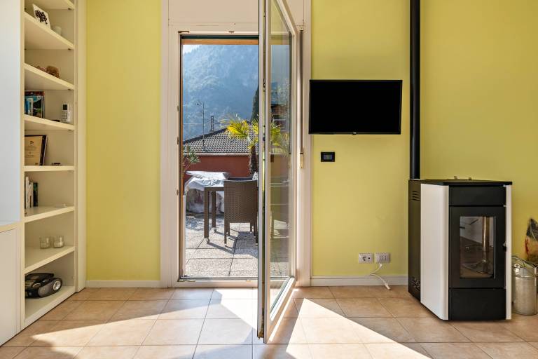 Holiday apartment with terrace, garden & pool | Garden view — photo 5