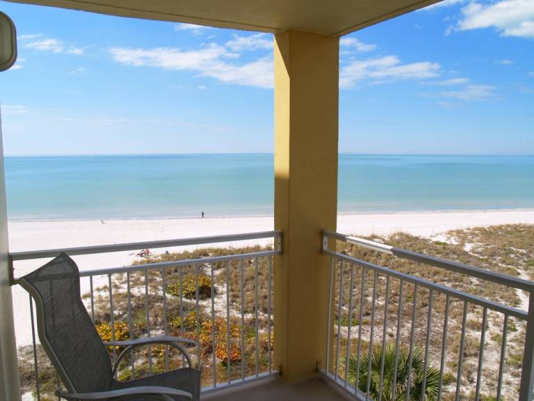 Condo  Madeira Beach