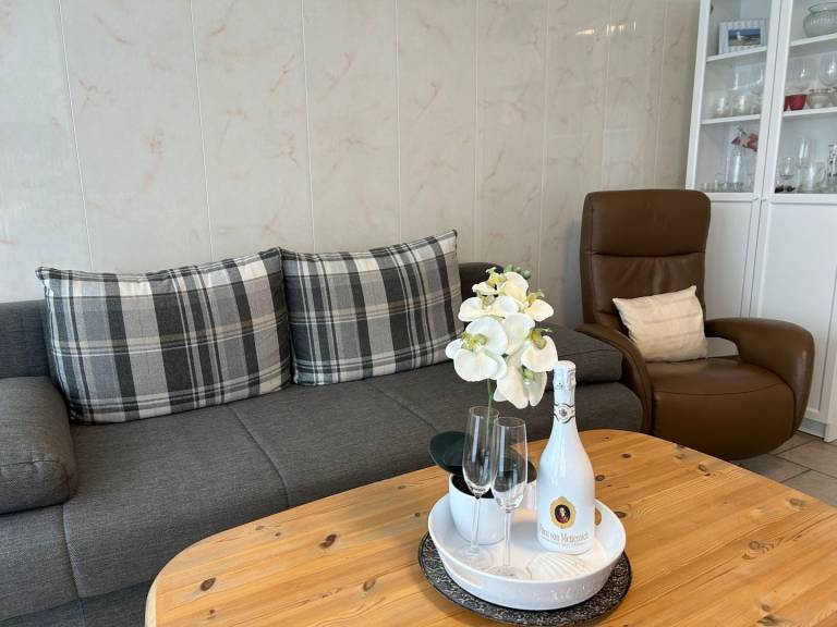Ferienwohnung Buhne 33 – Gemütlich, strandnah mit Terrasse & Grill in Wangerland