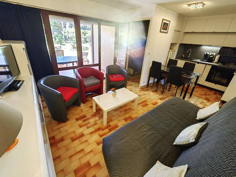 Pleasant rental apartment with pool | Close to the beach | Pets allowed — photo 5