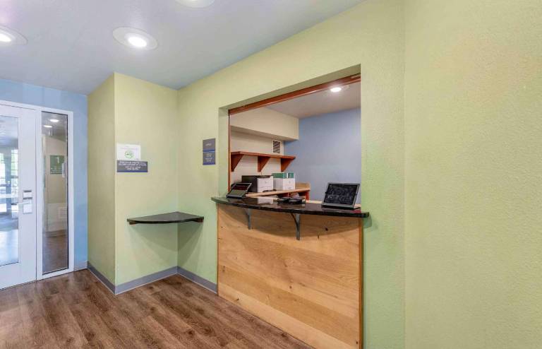Extended Stay America Select Suites - Tuscaloosa — photo 4