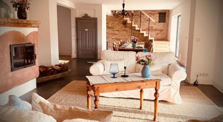 Neu! ULENHUUS Mecklenburgische Schweiz Laage Gustrow Rostock Port Bed and Breakfast - Pension in Guestrow