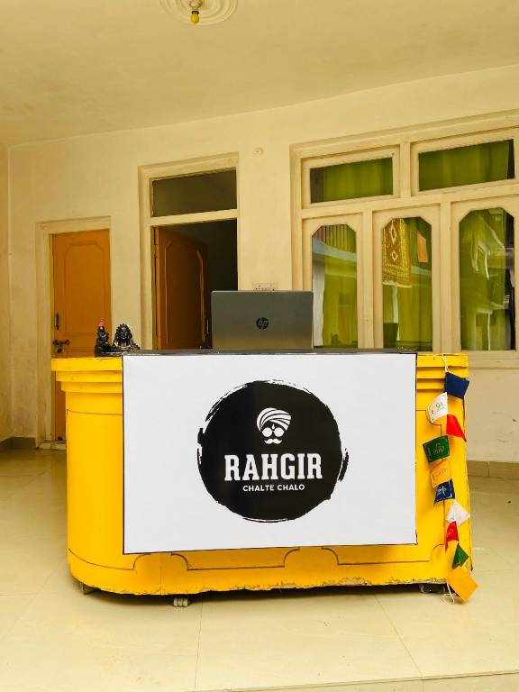 Rahgir Hostel in Dharamshala