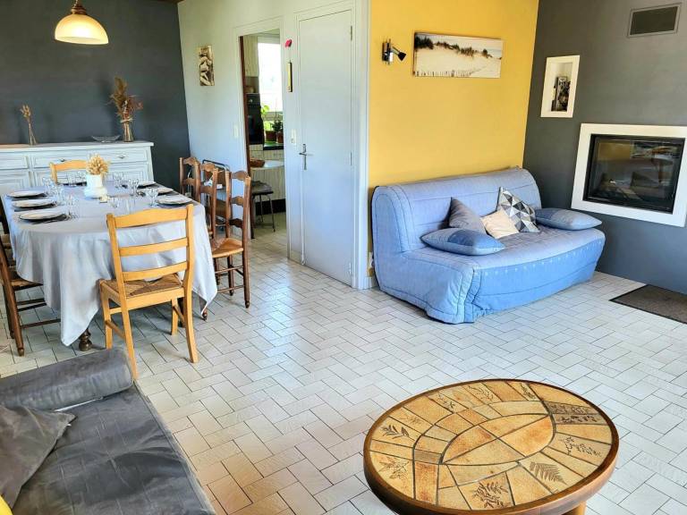 Family-oriented spacious house with yard, BBQ & patio | Garden view | Close to the beach | Suitable for remote work | Pet-friendly — photo 5