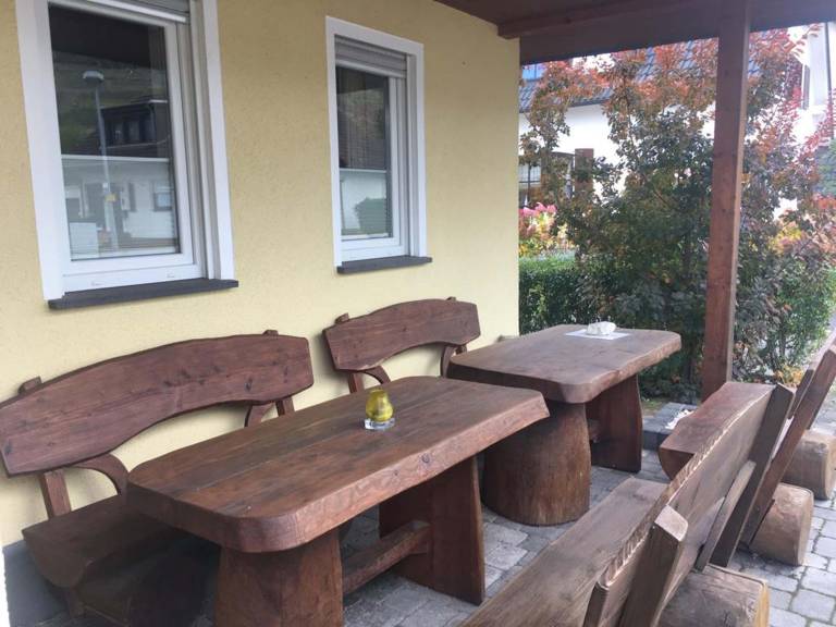 Holiday apartment with patio — photo 3