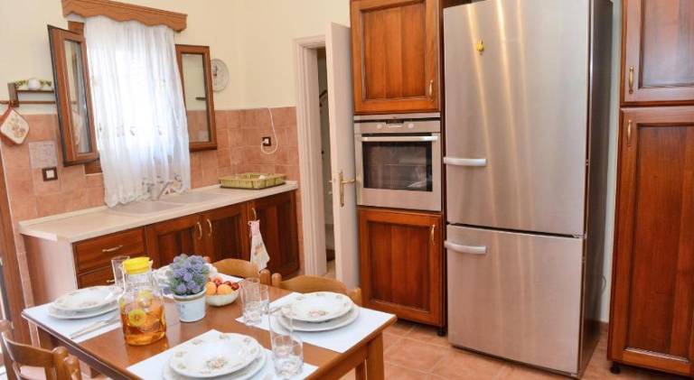 Villa with 3 rooms for 7 persons — photo 3