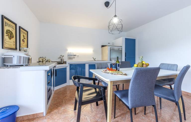 House with grill, private pool & garden | Garden view | Pet-friendly in Omis