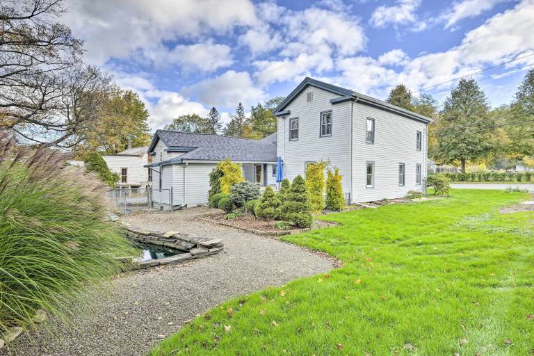 House  Burdett