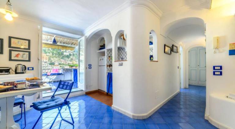 Holiday apartment with terrace — photo 5