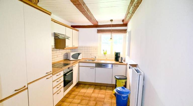 Apartment with 3 rooms for 5 persons — photo 4