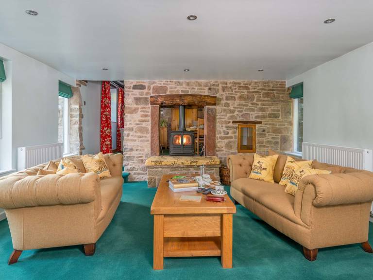 Child-friendly cottage with hot tub | Pets are welcome — photo 4