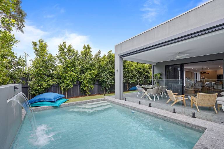 House  Coolum Beach