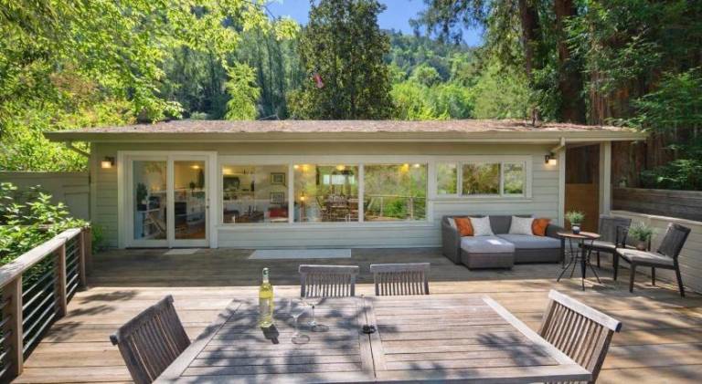 Big house | Next to the beach | Pet-friendly in Healdsburg, CA