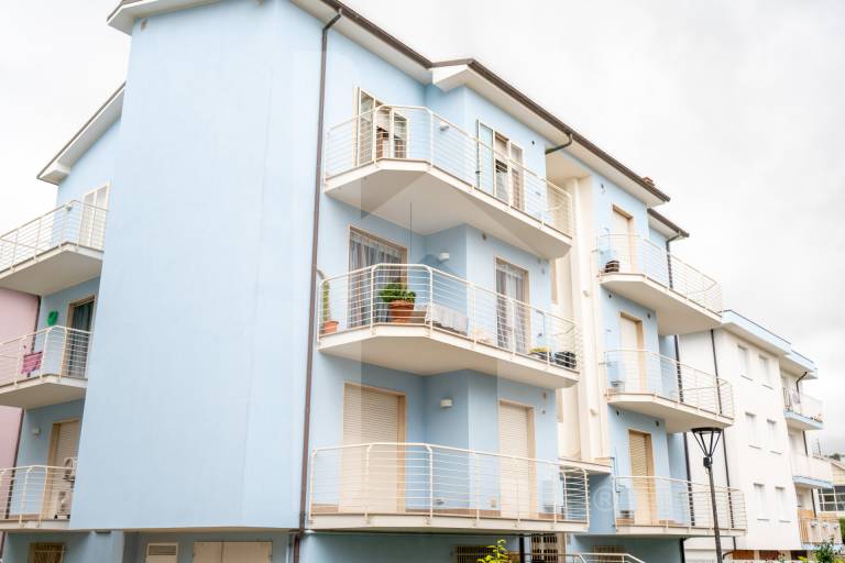 Holiday apartment | Beach view in Pineto