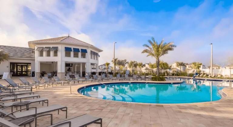 Big villa with pool & jacuzzi | Pets are welcome — photo 3