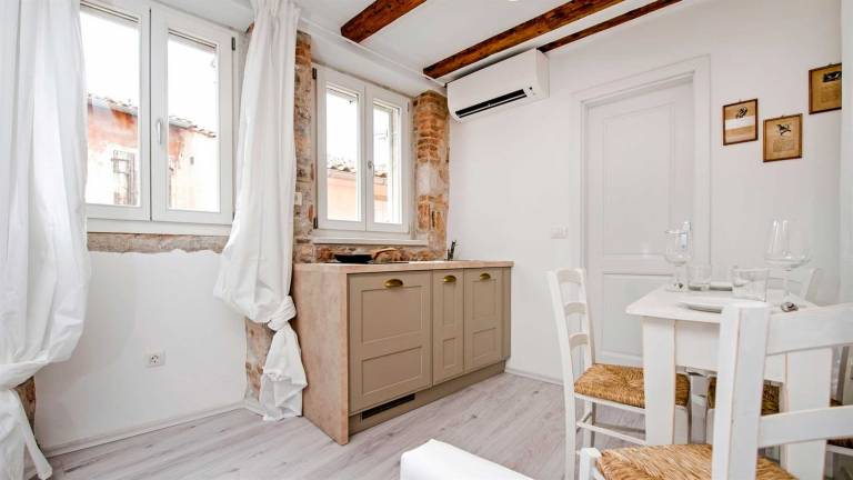 CA’ 3 VIE LAVANDA - One Bedroom Apartment — photo 5