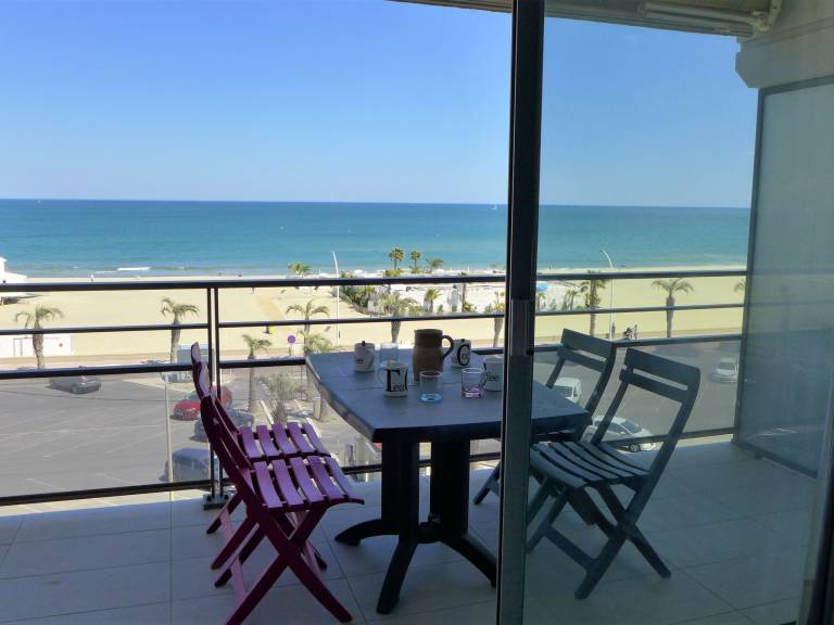 Holiday apartment with patio | Sea view | Beach nearby | Pets allowed — photo 2