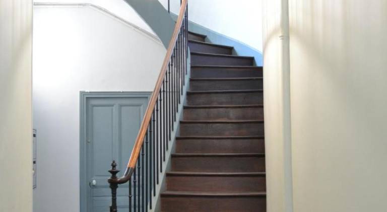 So Guest, Clou dans le fer, modern suite near cathedral — photo 4