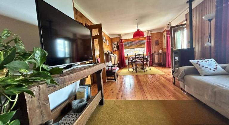 Fully equipped nice chalet with patio & yard | Suitable for remote work | Pets are welcome — photo 2