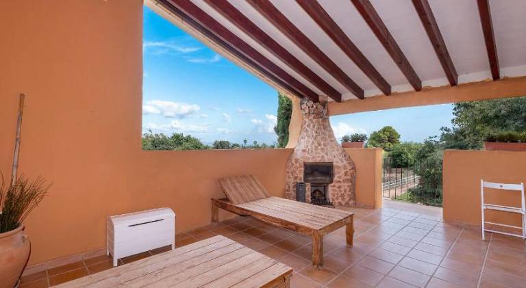 Villa with barbeque, garden & terrace — photo 4