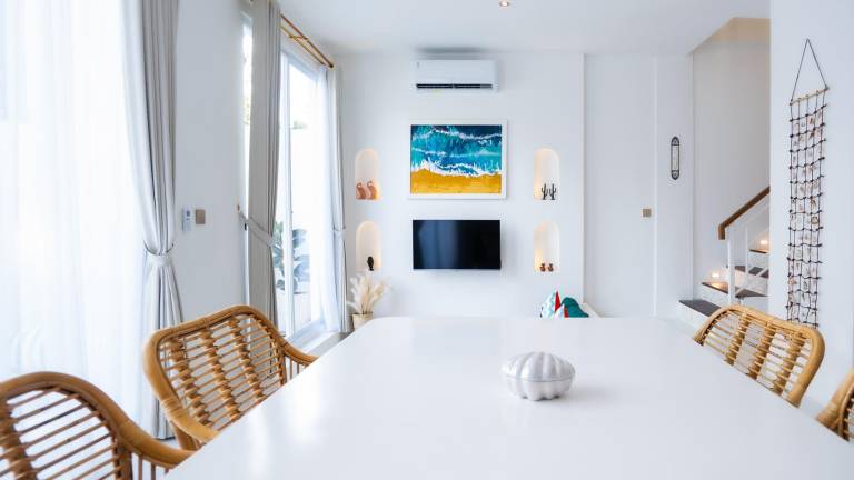 Villa with terrace, jacuzzi & pool | Pet-friendly in Pecatu