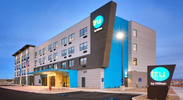 Tru by Hilton St. George — photo 3