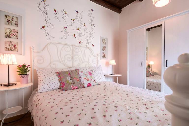 Holiday apartment with terrace | Near Palermo Cathedral | Mountain view — photo 4