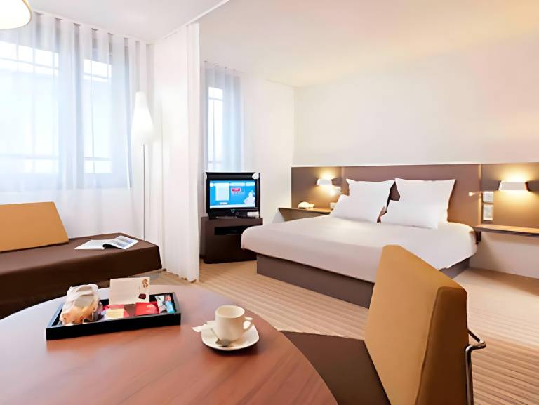 B&B HOTEL Paris Grand Roissy CDG Aéroport 4 étoiles in Roissy-en-France
