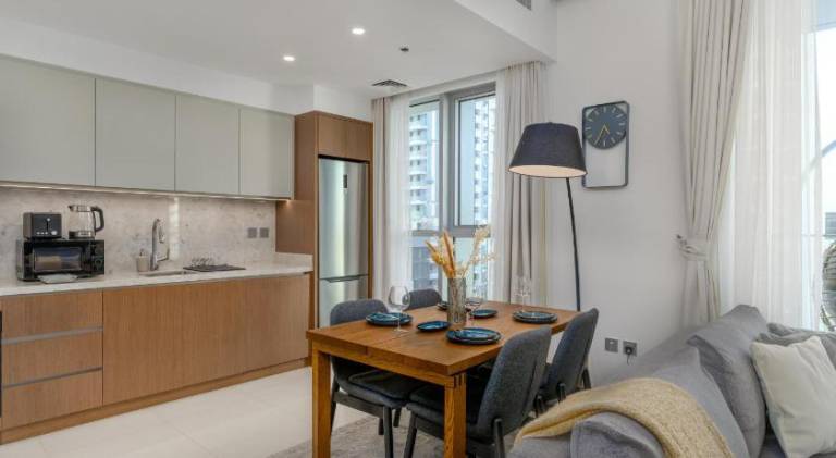 White Sage Sun and Sand 1BR at Beach Isle Emaar BeachFront — photo 3