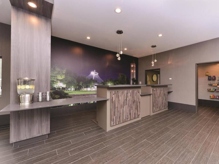Best Western Plus Spokane North — photo 2