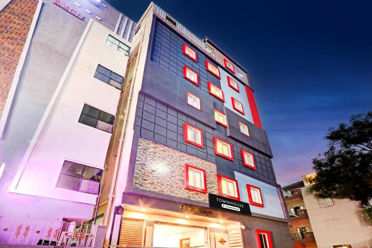 Super Townhouse Gachibowli Near Sky View — photo 4