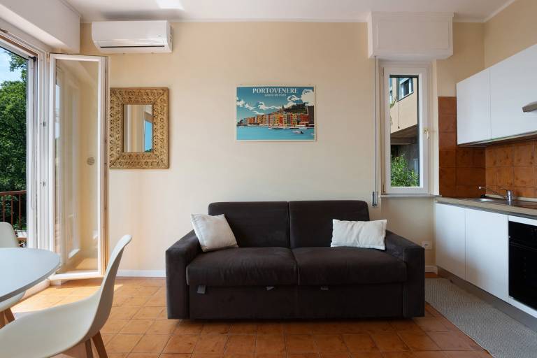 Apartment 'Casa Blu' with Sea View, Wi-Fi and Air Conditioning — photo 5