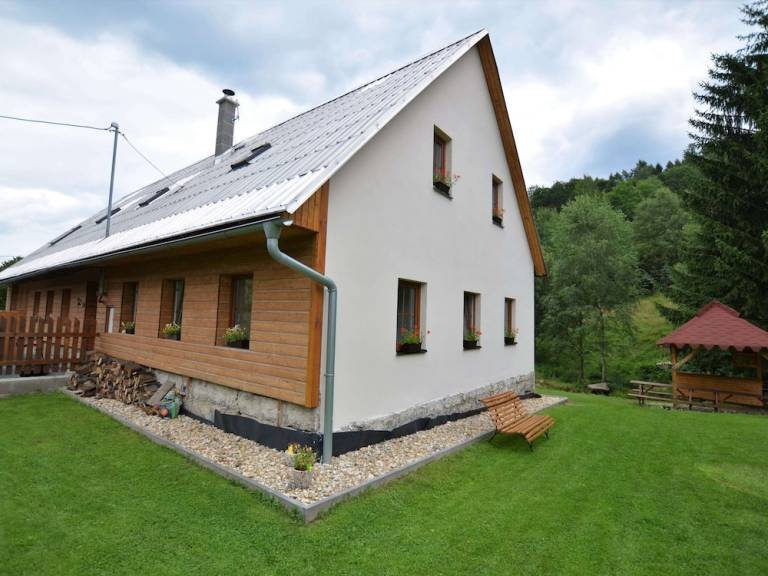 Dům  Nová Ves