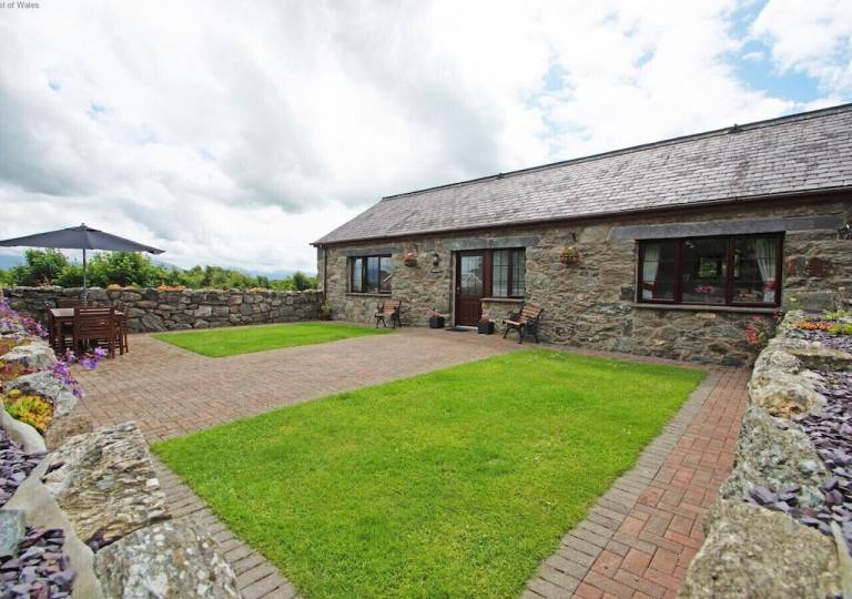 House  Pentre Berw
