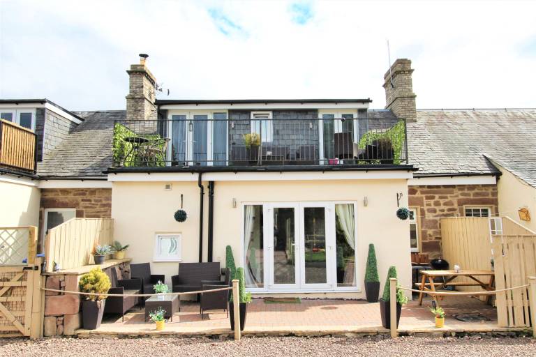 Sleeps 8 2 Bath Rooms Dog Friendly Beach