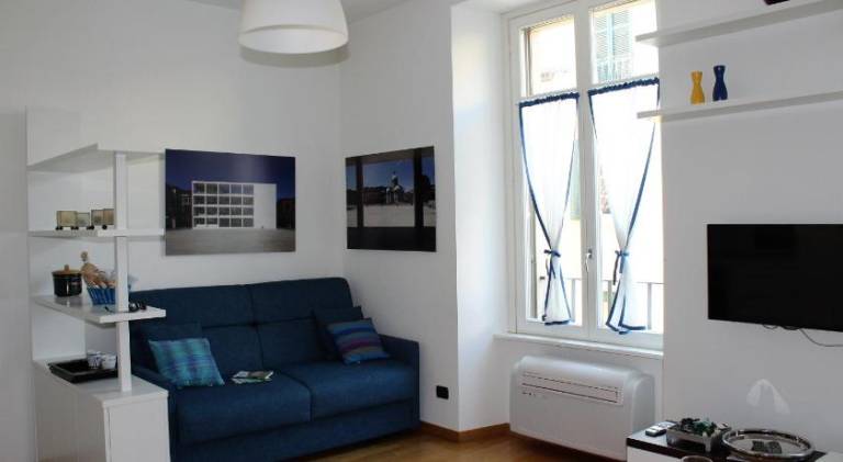 Lovely apartment | Next to Como Cathedral | Pet-friendly in Brunate