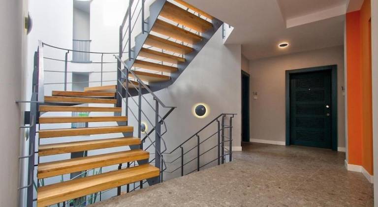 Fully equipped apartment with patio & garden | Next to Galata Tower | Good for workation | Pets are welcome — photo 4