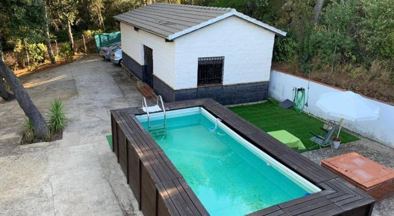Chalet with pool | Pet-friendly — photo 3