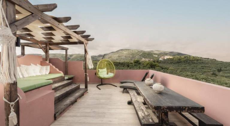 Villa with pool, patio & BBQ | Dogs allowed — photo 5