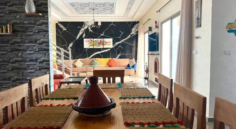 Villa with pool — photo 4