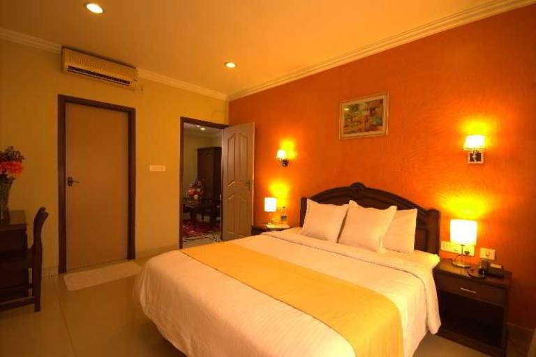 Hotel Mint Flower in Sulthan Bathery