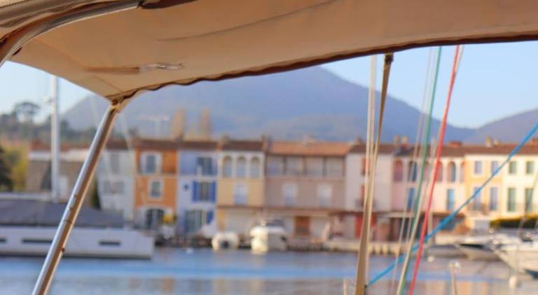 Vacation home with yard & terrace | Beach nearby | Perfect for remote work | Pets allowed in Grimaud