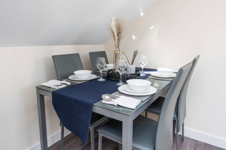 Spacious City Centre Penthouse Gem, Cathedral View — photo 5