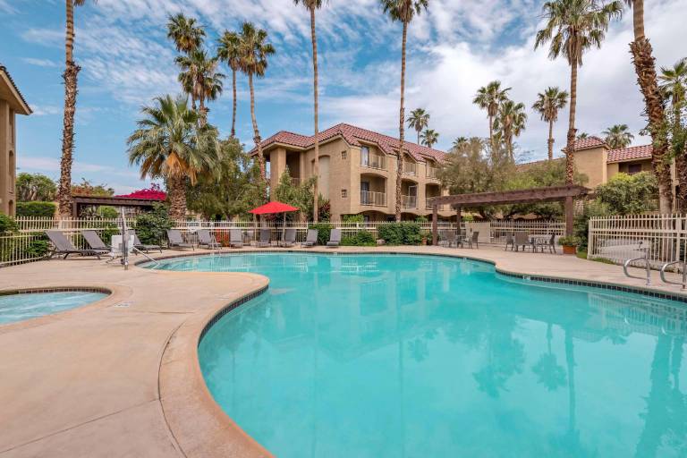 Best Western Plus Palm Desert Resort — photo 2