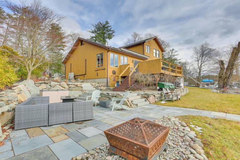 House White Lake